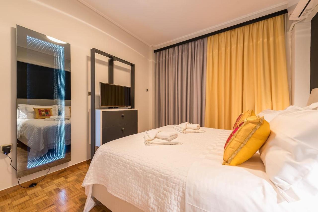 Seaside Central Apartment Athens Ngoại thất bức ảnh